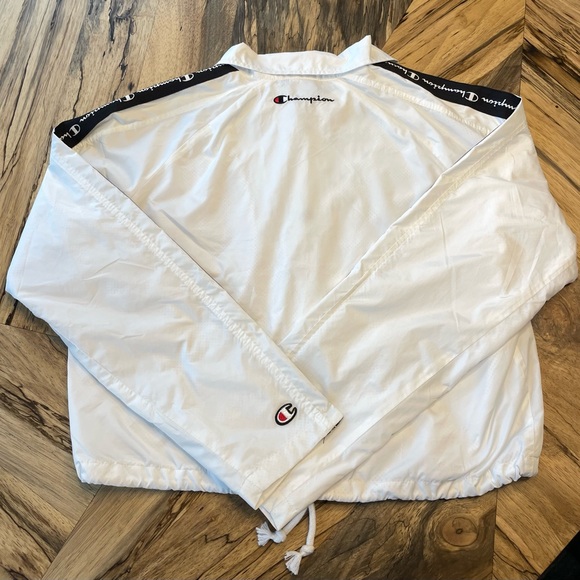 Champion Cropped Coaches Jacket Women’s M - Picture 2 of 3